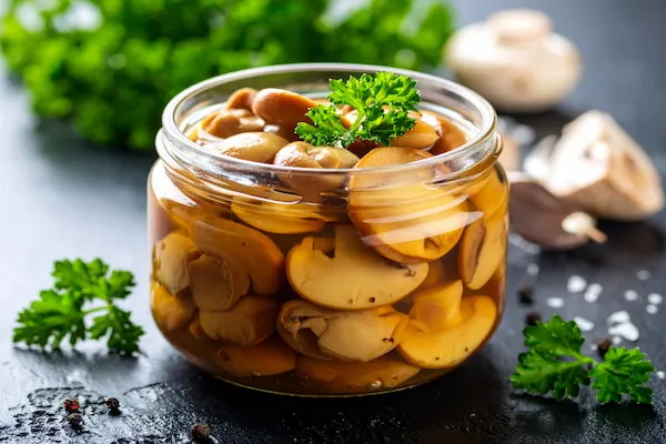 خرید کنسرو قارچ اسلایس اعلا با قیمت استثنایی